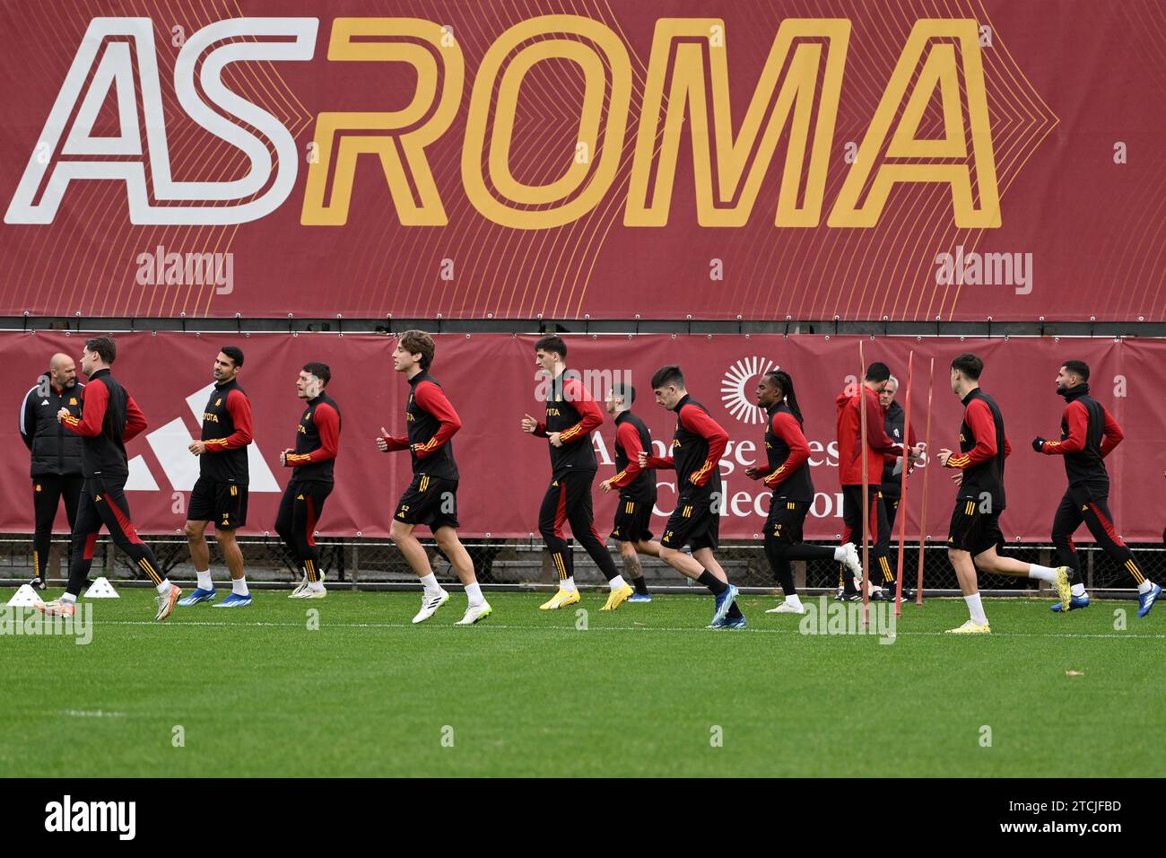 Rome, Italy. 13th Dec, 2023. AS Roma players train the day before the