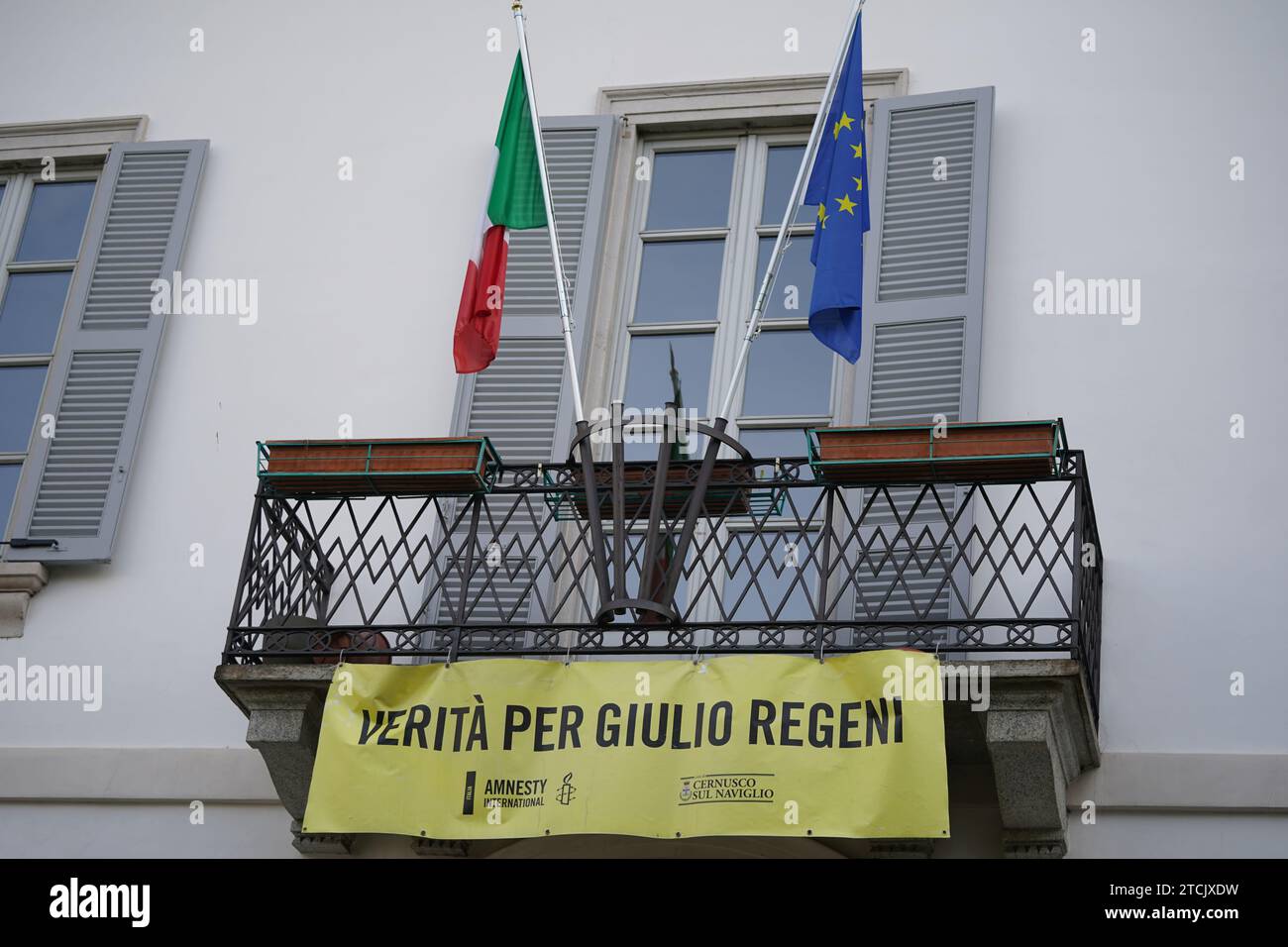 Monza, Italy. 12th Dec, 2023. Banner in the town hall of Cernusco for the truth about the death of Giulio Regeni. Cernusco sul Naviglio, Italy. 12 Dec, 2023.  Credit: Alessio Morgese/Alessio Morgese / Emage / Alamy live news Credit: Alessio Morgese/E-Mage/Alamy Live News Stock Photo