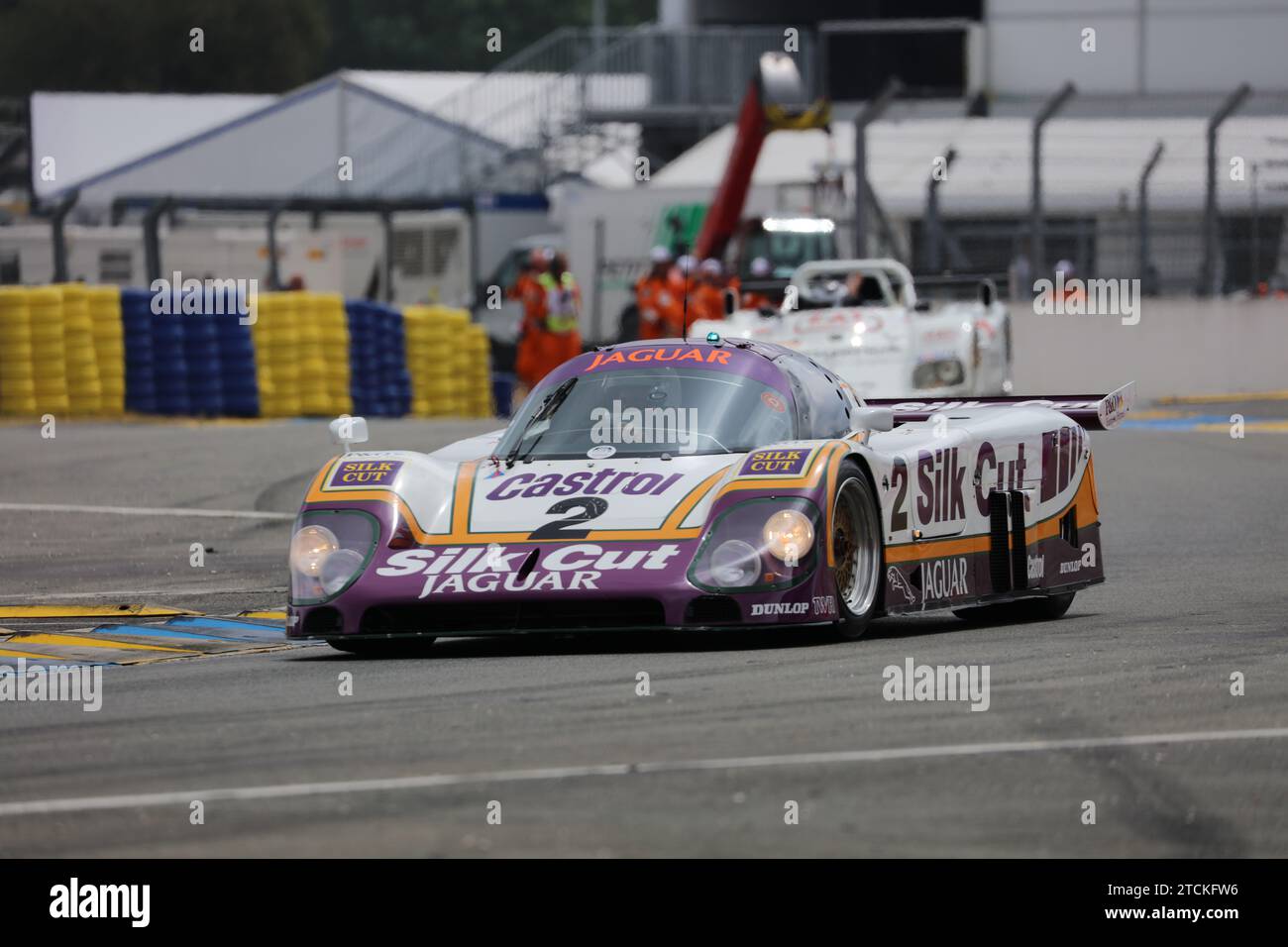 Silk cut jaguar hi-res stock photography and images - Alamy