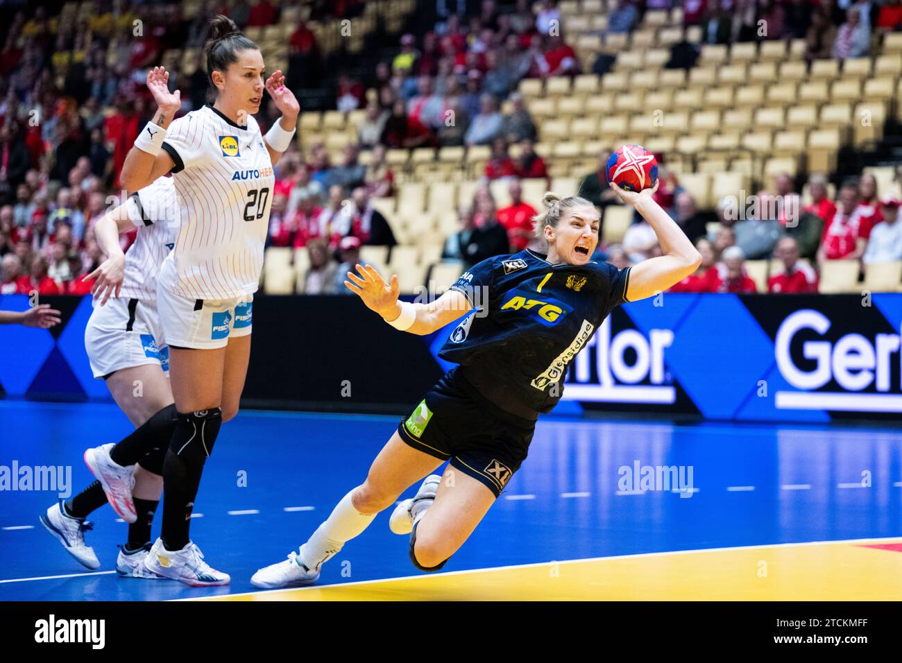 Herning. December 13, 2023, Emily Bölk of, Germany. , . and Linn Blohm