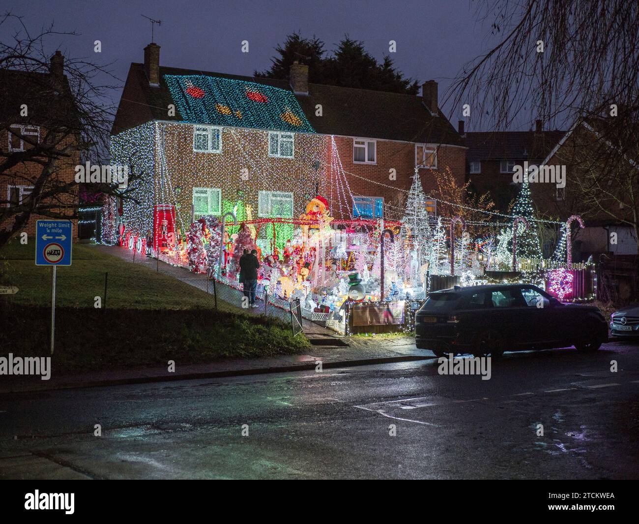 Canterbury, Kent, UK. 13th Dec, 2023. Stunning Christmas House in