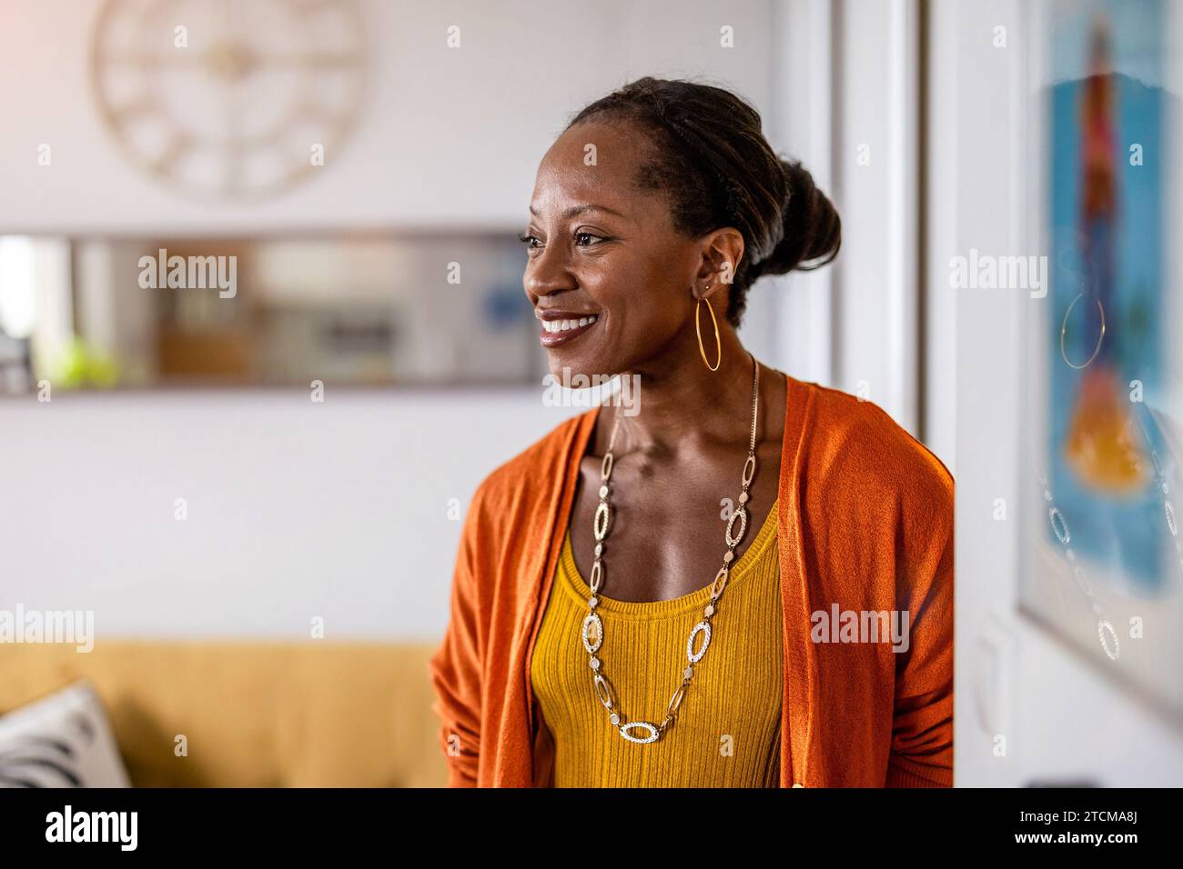 Beautiful mature black woman hi-res stock photography and images - Alamy