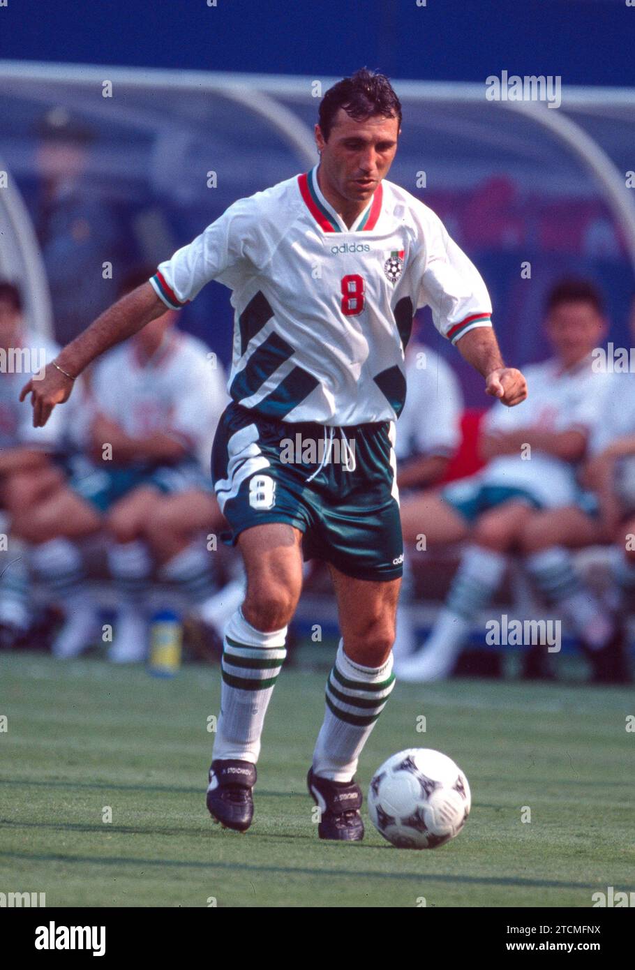 Hristo stoichkov world cup hires stock photography and images Alamy