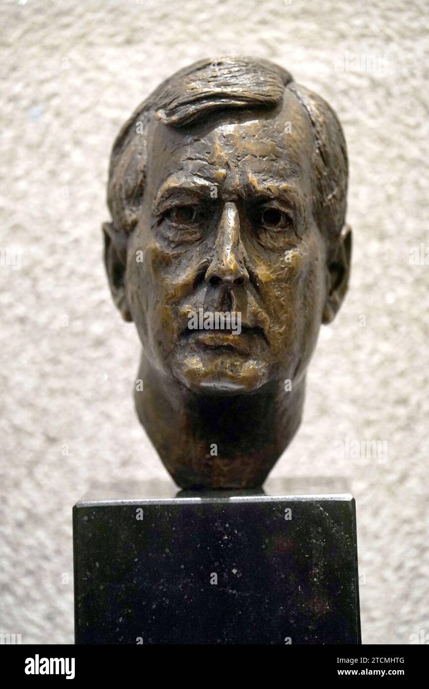 A bust of Lord David Trimble at Leinster House, Dublin, in dedication