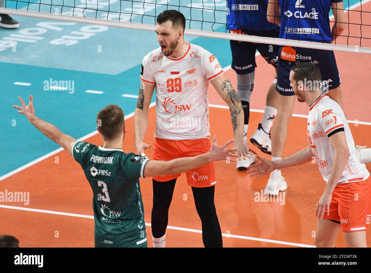 13.12.2023, LKH Arena, Lueneburg, GER; CEV Champions League, SVG