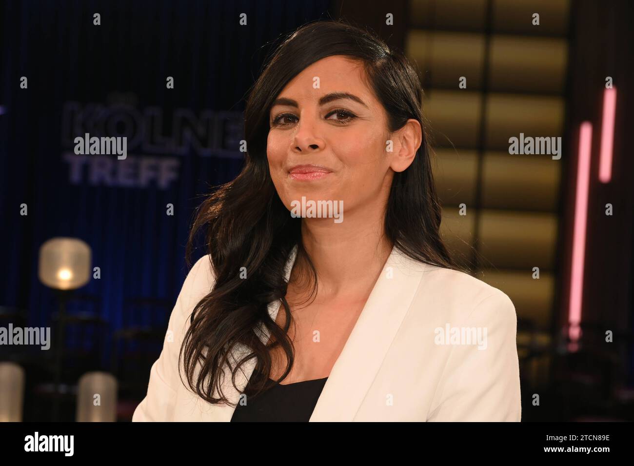 Moderatorin Collien UlmenFernandes zu Gast in der WDR Talkshow Kölner