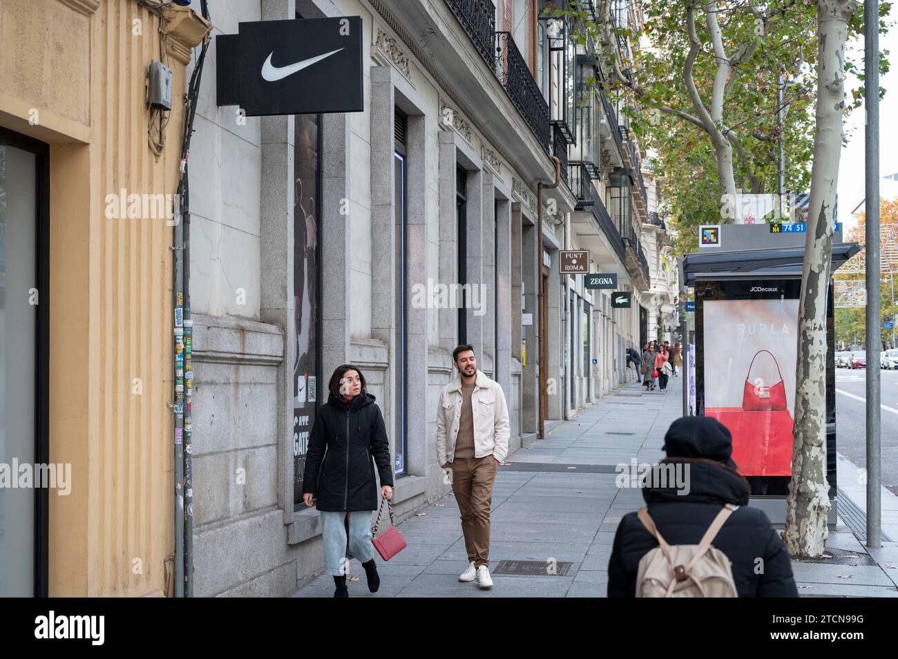 Via del corso nike store cheap
