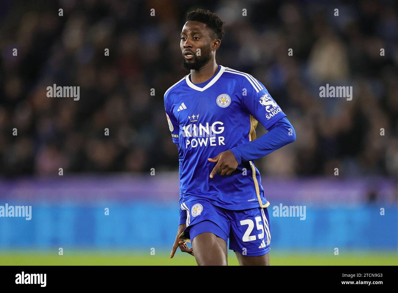 Leicester on Wednesday 13th December 2023. Wilfred Ndidi of Leicester City during the Sky Bet Championship match between Leicester City and Millwall at the King Power Stadium, (Photo: James Holyoak | MI News) Credit: MI News & Sport /Alamy Live News Stock Photo