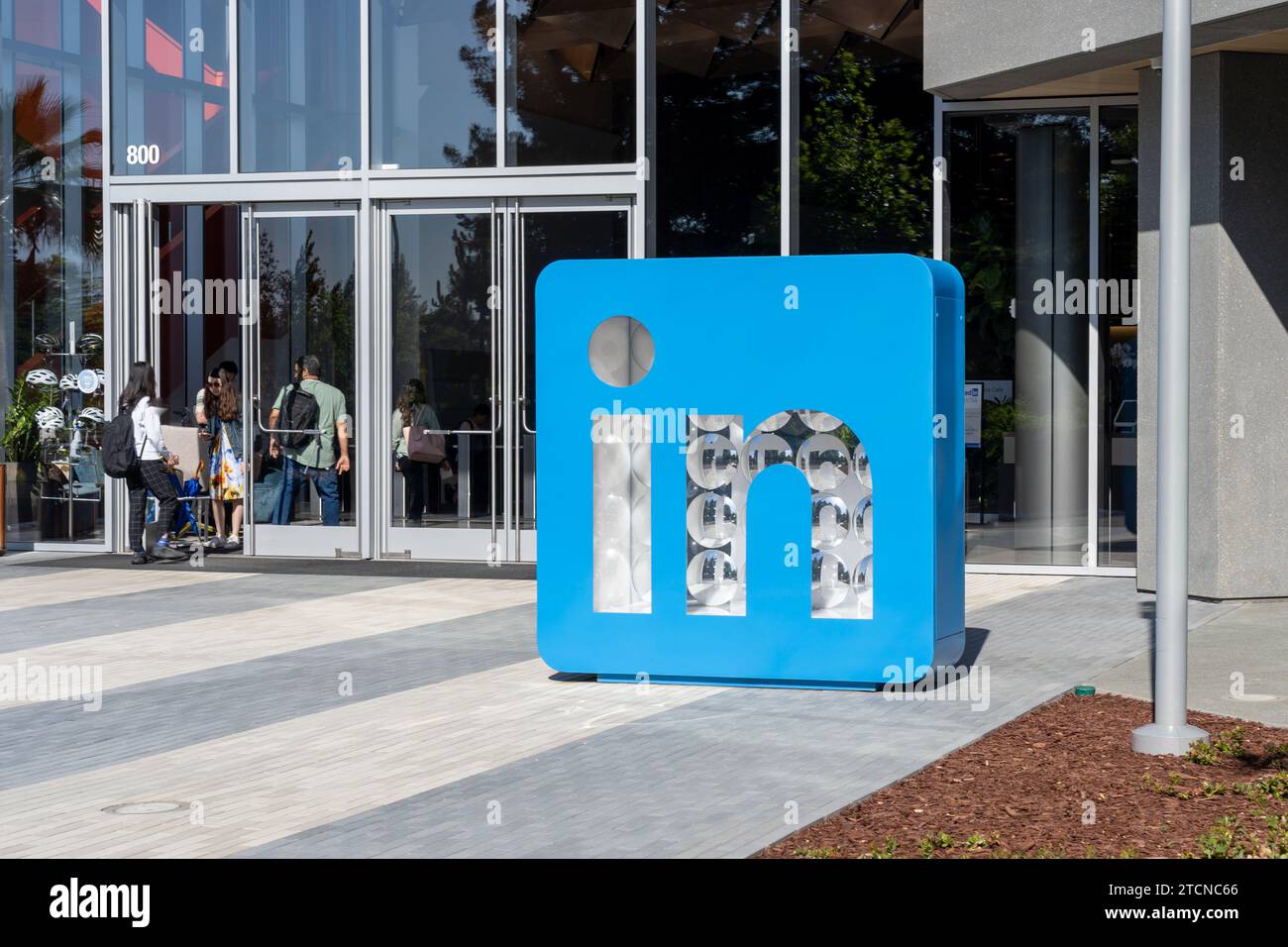 LinkedIn headquarters at South Bay Campus in Mountain View, California, USA Stock Photo Alamy