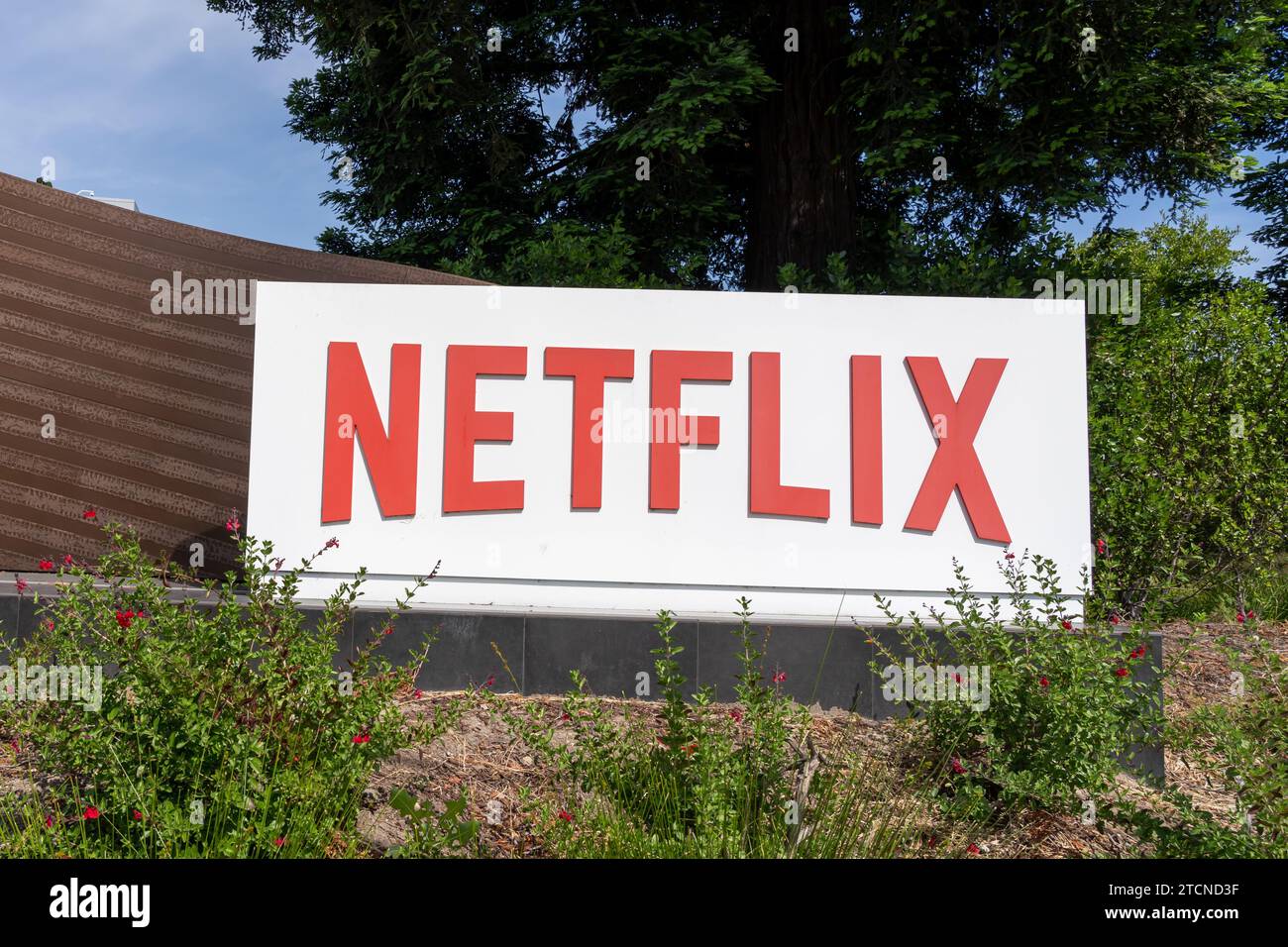 Netflix sign at Netflix Inc. headquarters in Los Gatos, California, USA Stock Photo