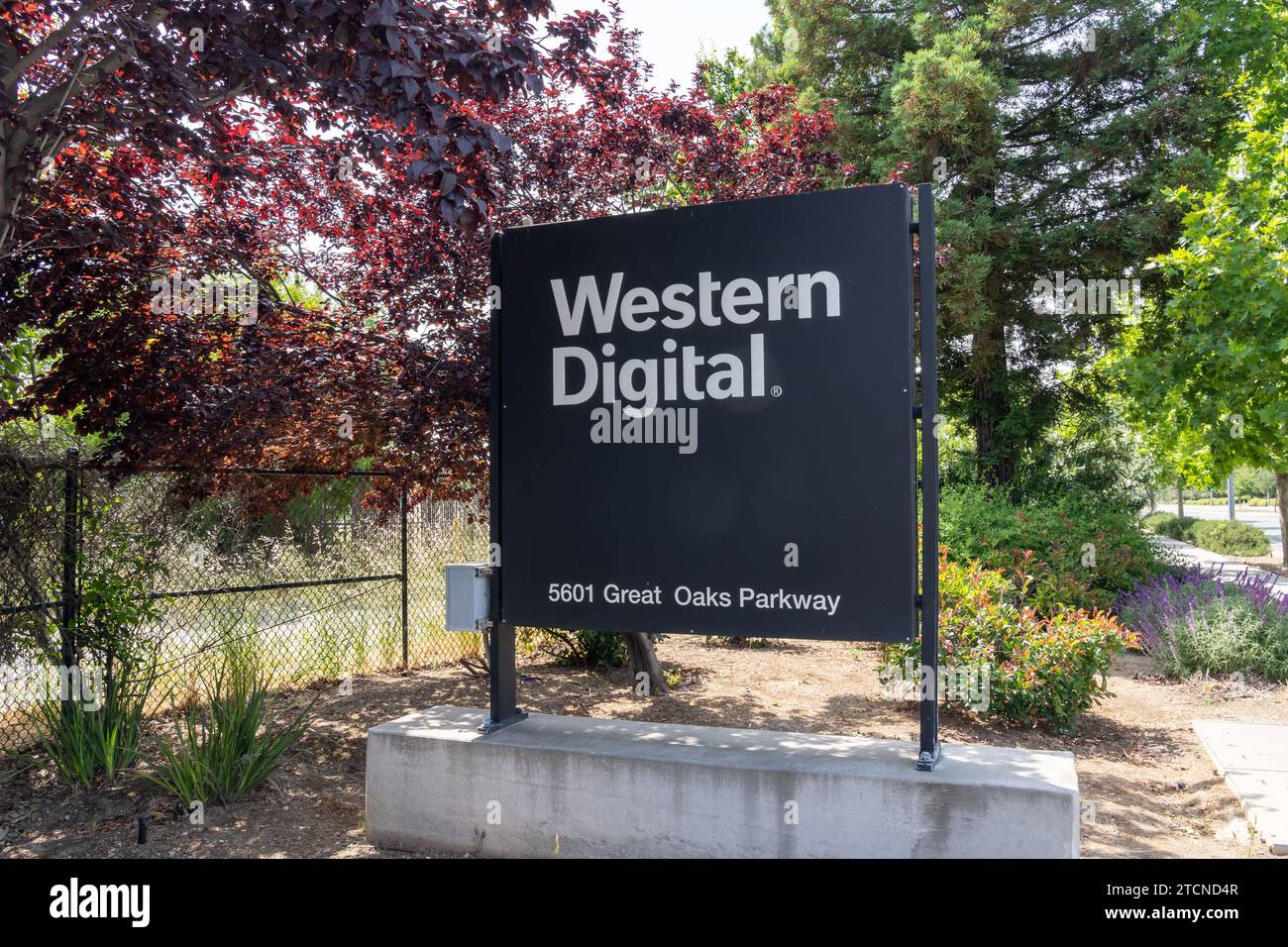 Western Digital sign at its headquarters in San Jose, California, USA Stock Photo