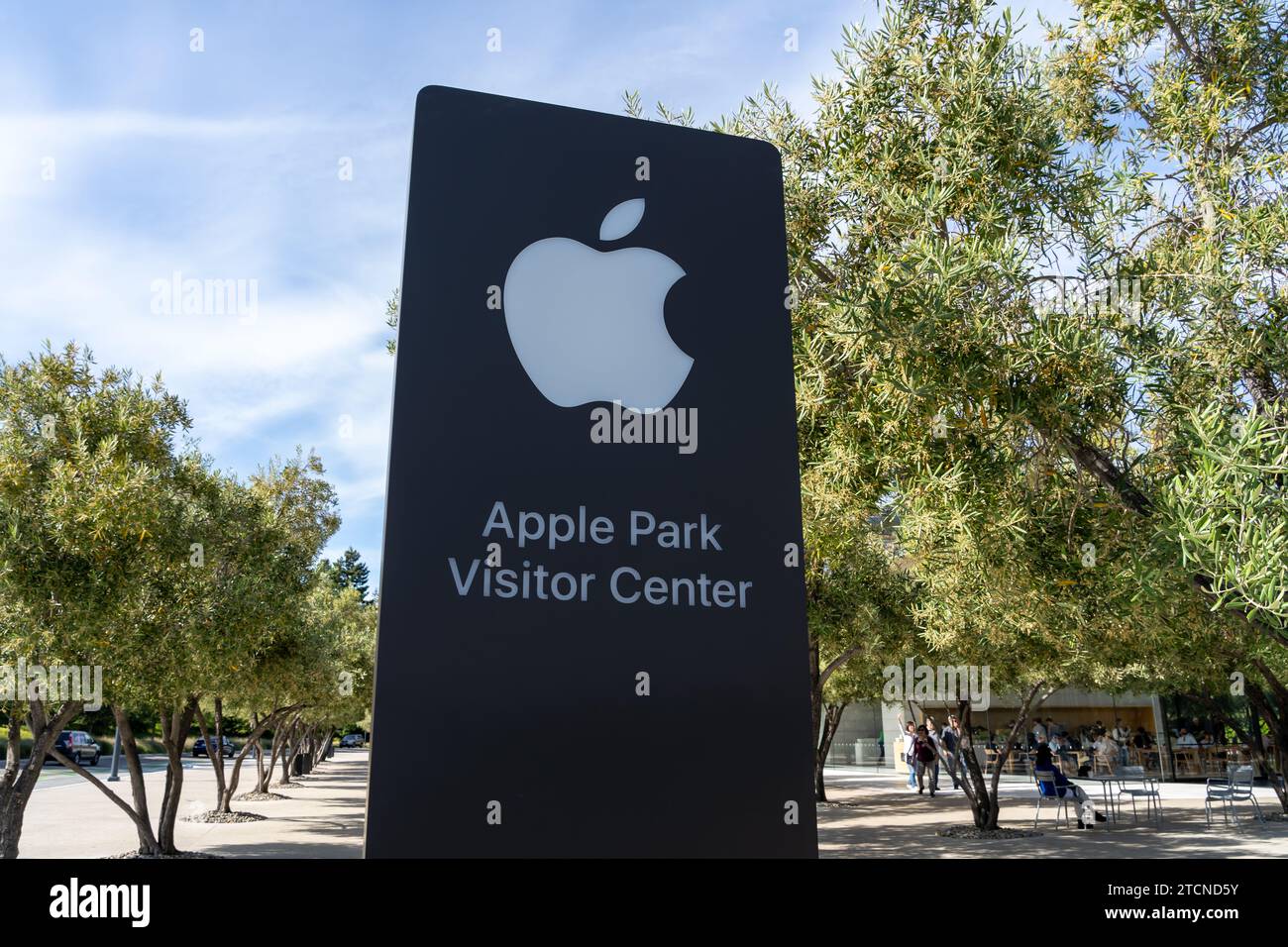 Apple Park Visitor Center in Cupertino, California, USA Stock Photo