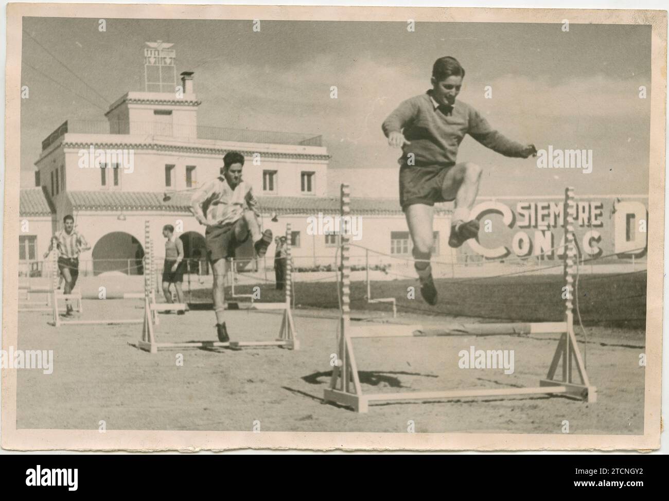 Madrid, August 1946. Atlético Aviación players during training prior to