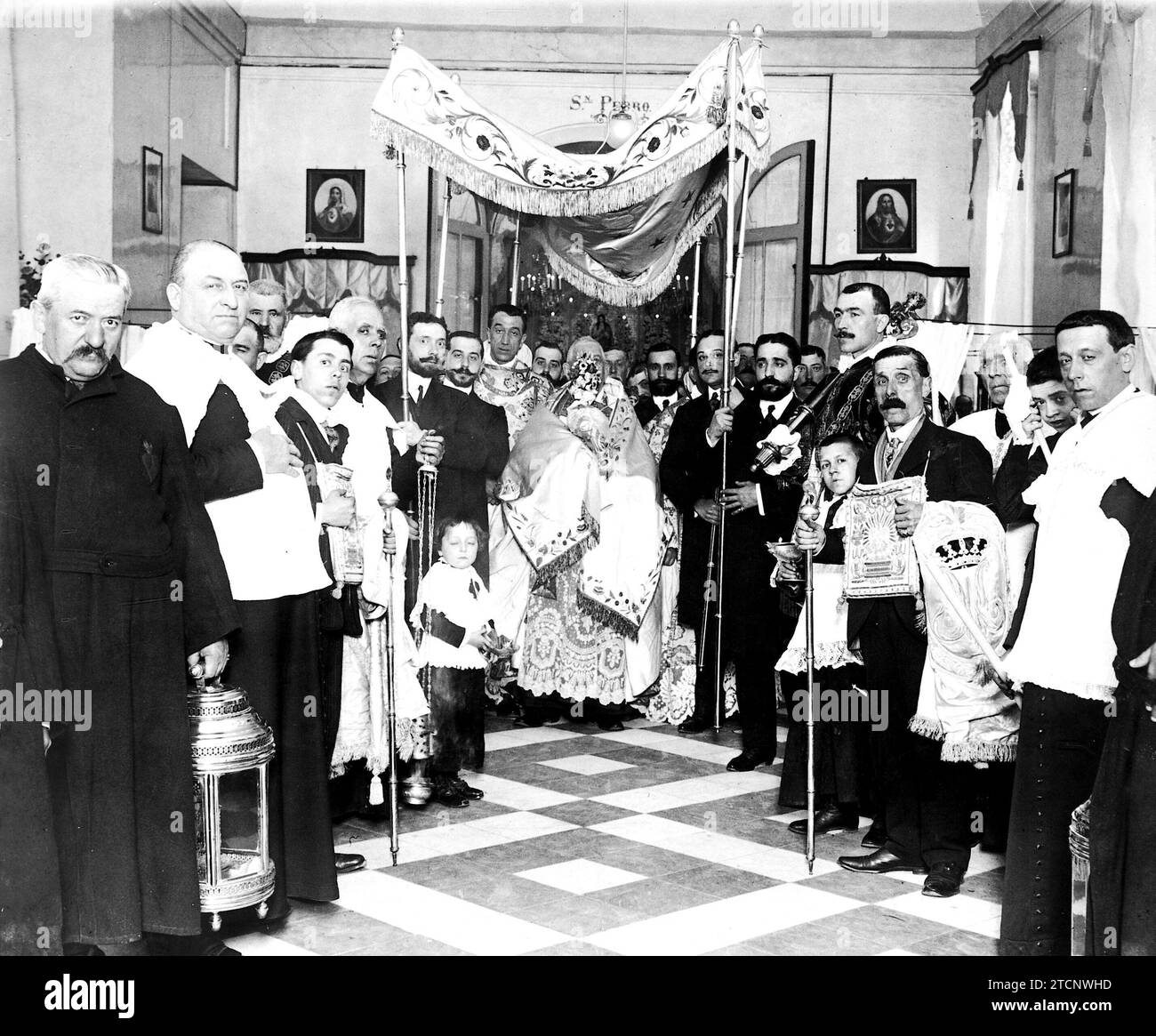 Holy viaticum hires stock photography and images Alamy