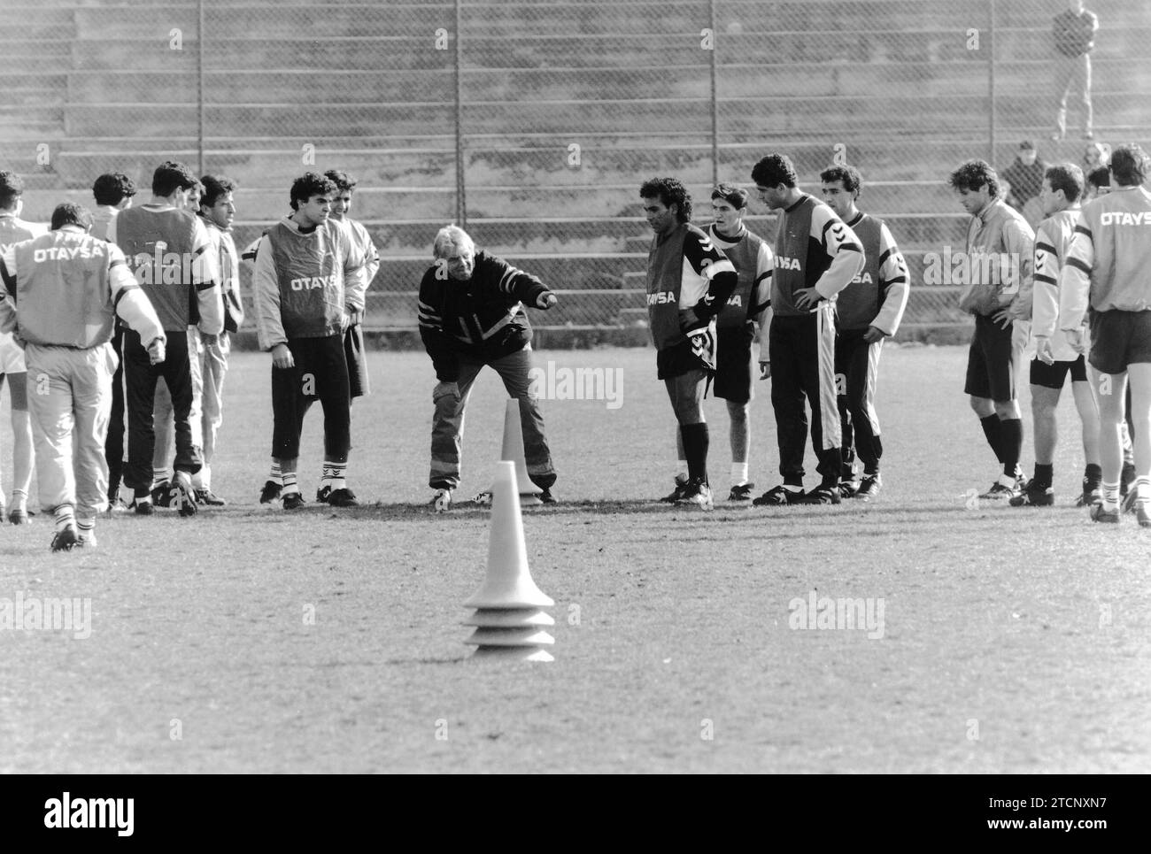 01/29/1992. Protagonists - Players - Training - Beenhaker Directing a training session in the Real Madrid Sports City. We see in Others Hugo Sánchez, Lasa, Mile. Credit: Album / Archivo ABC / José María Barroso Stock Photo