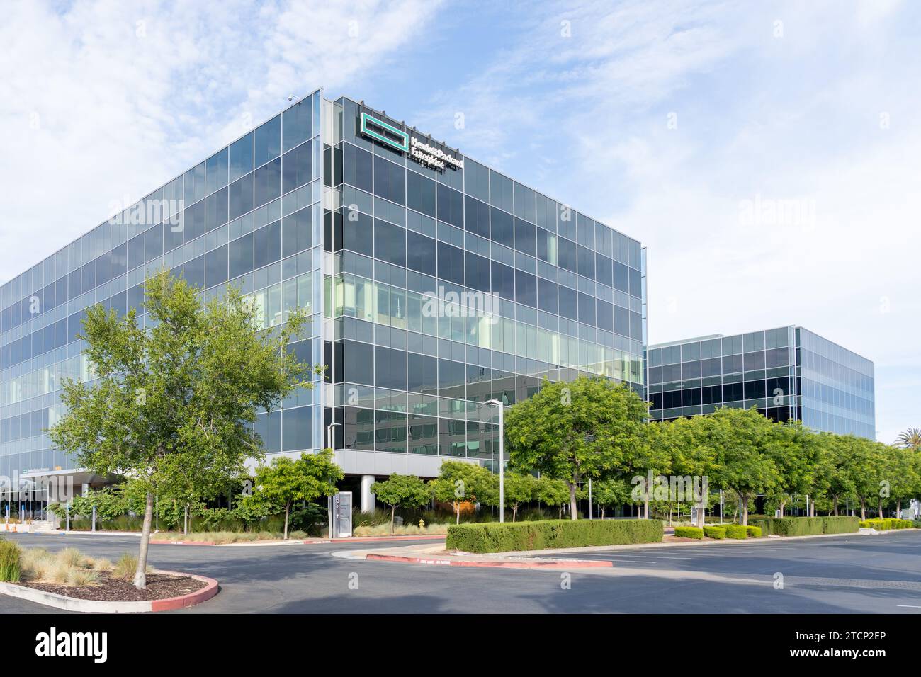 Hewlett Packard Enterprise office building in San Jose, Ca, USA Stock Photo