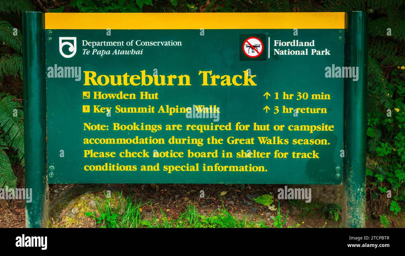 Nz Track Sign Routeburn track interpretive sign hi-res stock photography and images ...