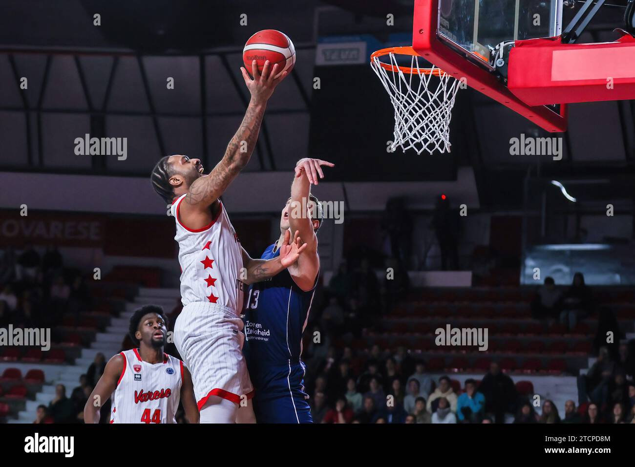 Varese, Italy. 13th Dec, 2023. James Young #1 of Itelyum Varese (L) and Luuk Van Bree #13 of ZZ Leiden (R) seen in action during the FIBA Europe Cup 2023/24 Second Round Group N game between Itelyum Varese and ZZ Leiden at Itelyum Arena. Final score; Itelyum Varese 79:82 ZZ Leiden. (Photo by Fabrizio Carabelli/SOPA Images/Sipa USA) Credit: Sipa USA/Alamy Live News Stock Photo