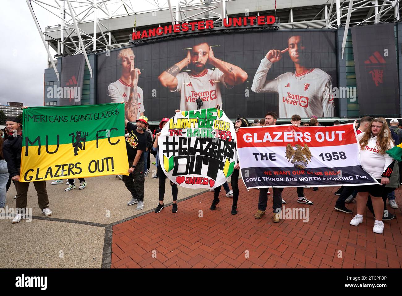 File photo dated 14-08-2023 of Manchester United fans protest outside the stadium. It is more than a year since the Glazer family announced they would consider a sale or minority investment at Manchester United, offering fans hope that years of neglect could soon be coming to an end. Issue date: Thursday December 14, 2023. Stock Photo