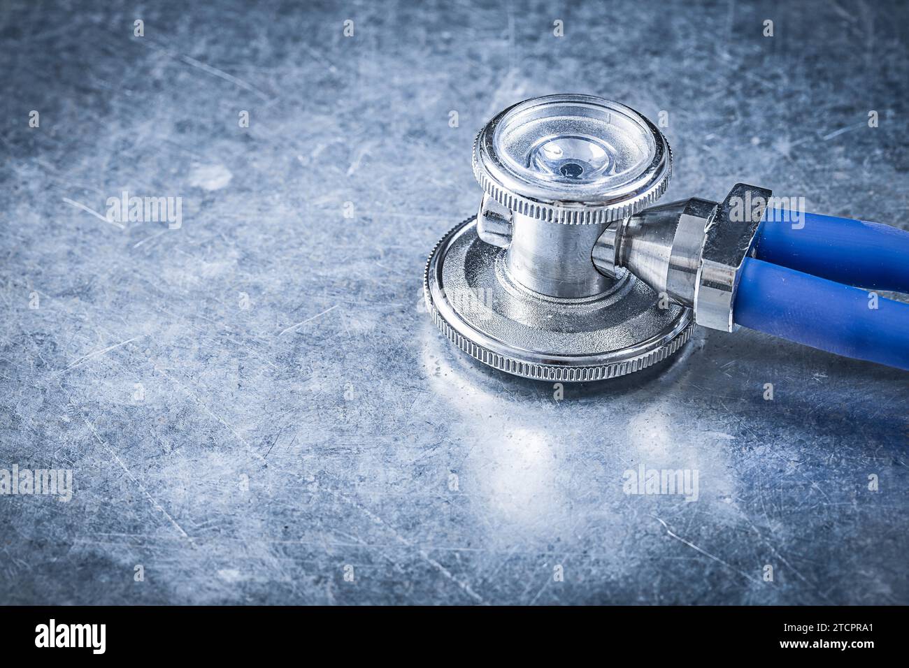 Metallic stethoscope hi-res stock photography and images - Alamy