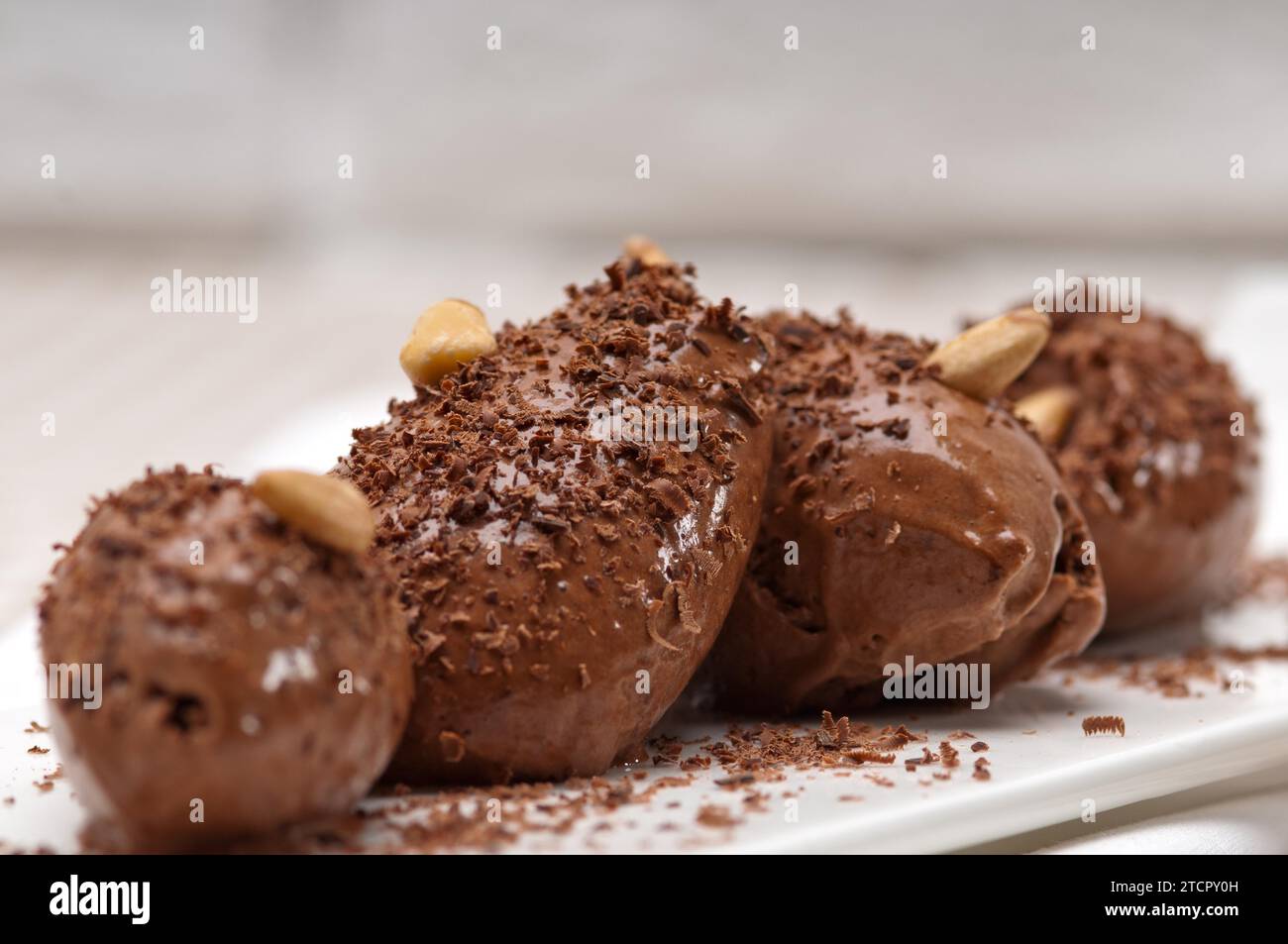 Fresh home made chocolate mousse quenelle dessert Stock Photo Alamy