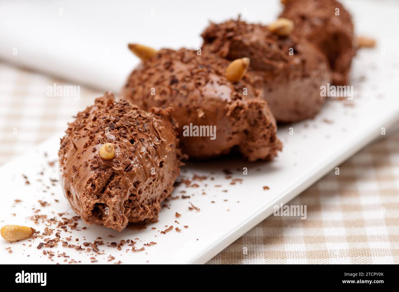 Fresh home made chocolate mousse quenelle dessert Stock Photo Alamy