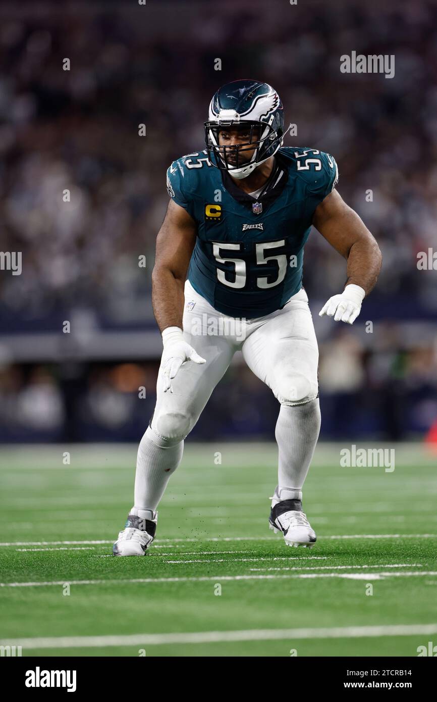 Philadelphia Eagles linebacker Brandon Graham (55) looks to defend