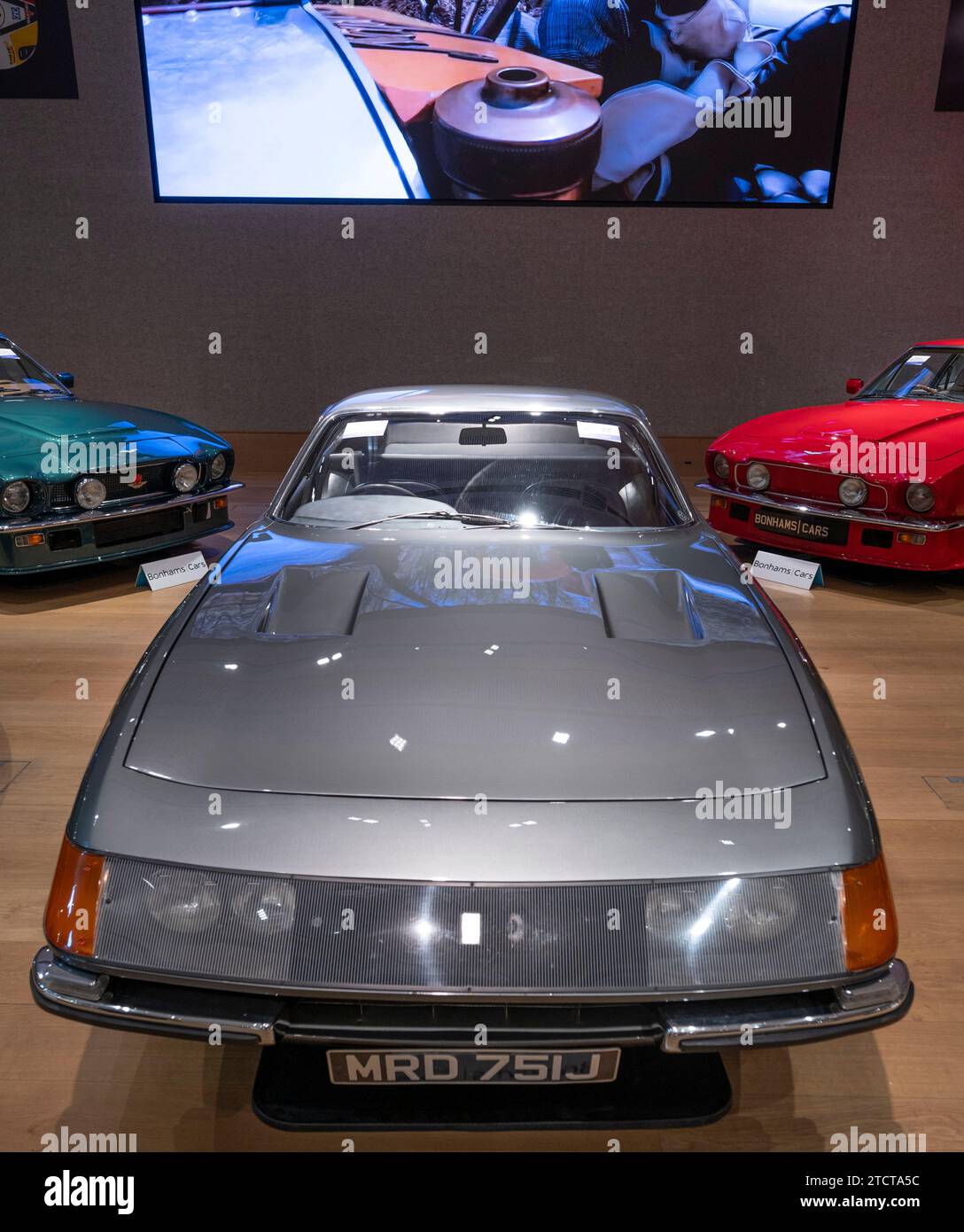 London, UK. 14th Dec, 2023. The Bond Street Sale, Important Collectors' Motor Cars takes place on 15 December 2023 at Bonhams. Auction highlights include: Formerly owned by Lord Hesketh and Eric Clapton, a 1970 Ferrari 365 GTB/4 'Daytona' Berlinetta. Estimate: £450,000-550,000. Credit: Malcolm Park/Alamy Live News Stock Photo