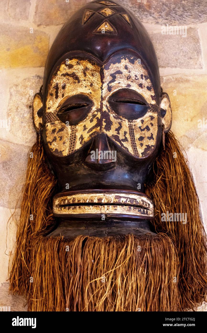 Congolese mask in Bukavu, DRC Stock Photo Alamy