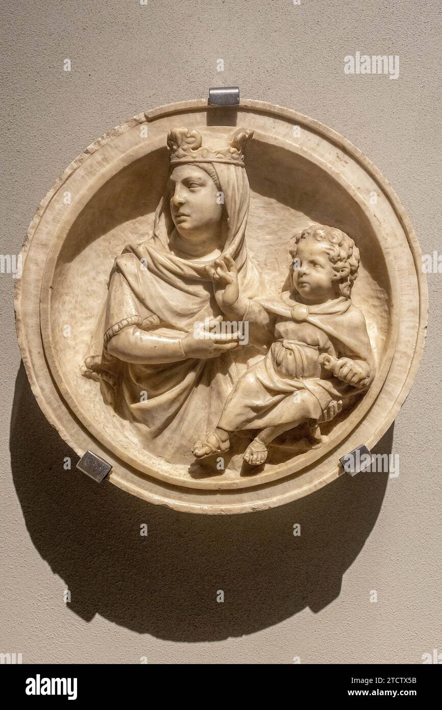 Donatello exhibition at the V&A museum, London, U.K. Giovanni Pisano, Virgin and child, about 1270, marble Stock Photo