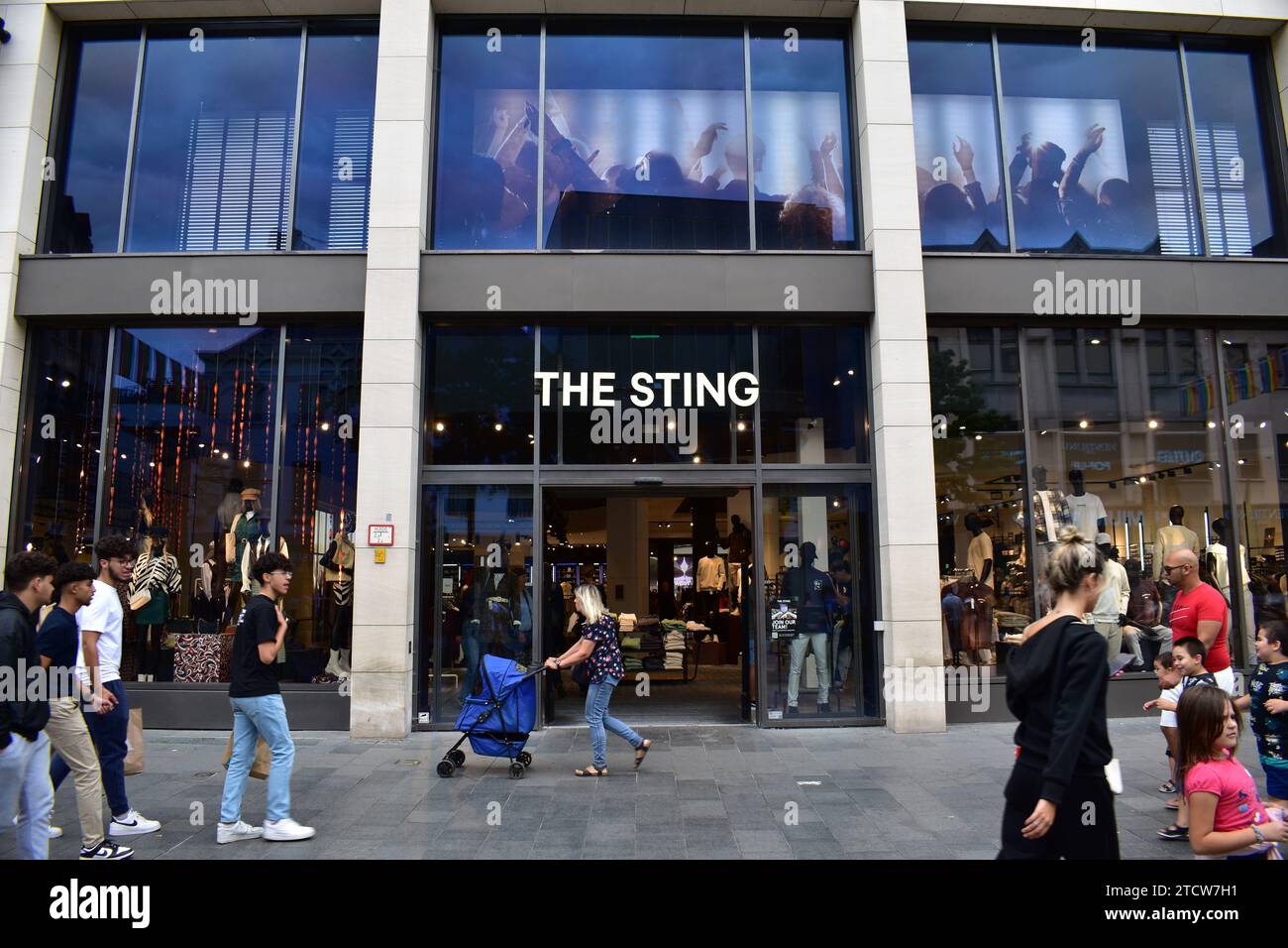 Front entrance and exterior of clothing store 