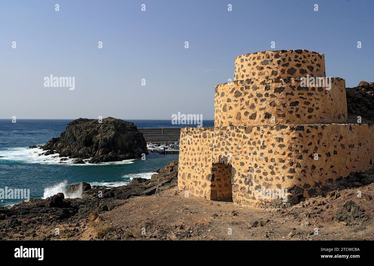 Hornos de cal hi-res stock photography and images - Alamy