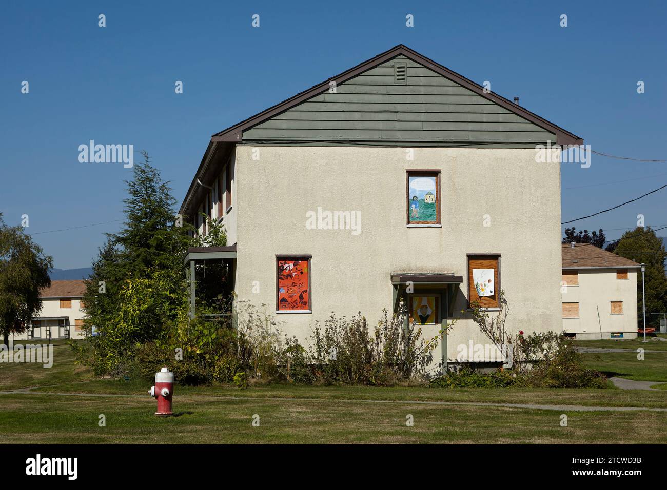 Social housing after evictions, before demolition in Riley Park ...