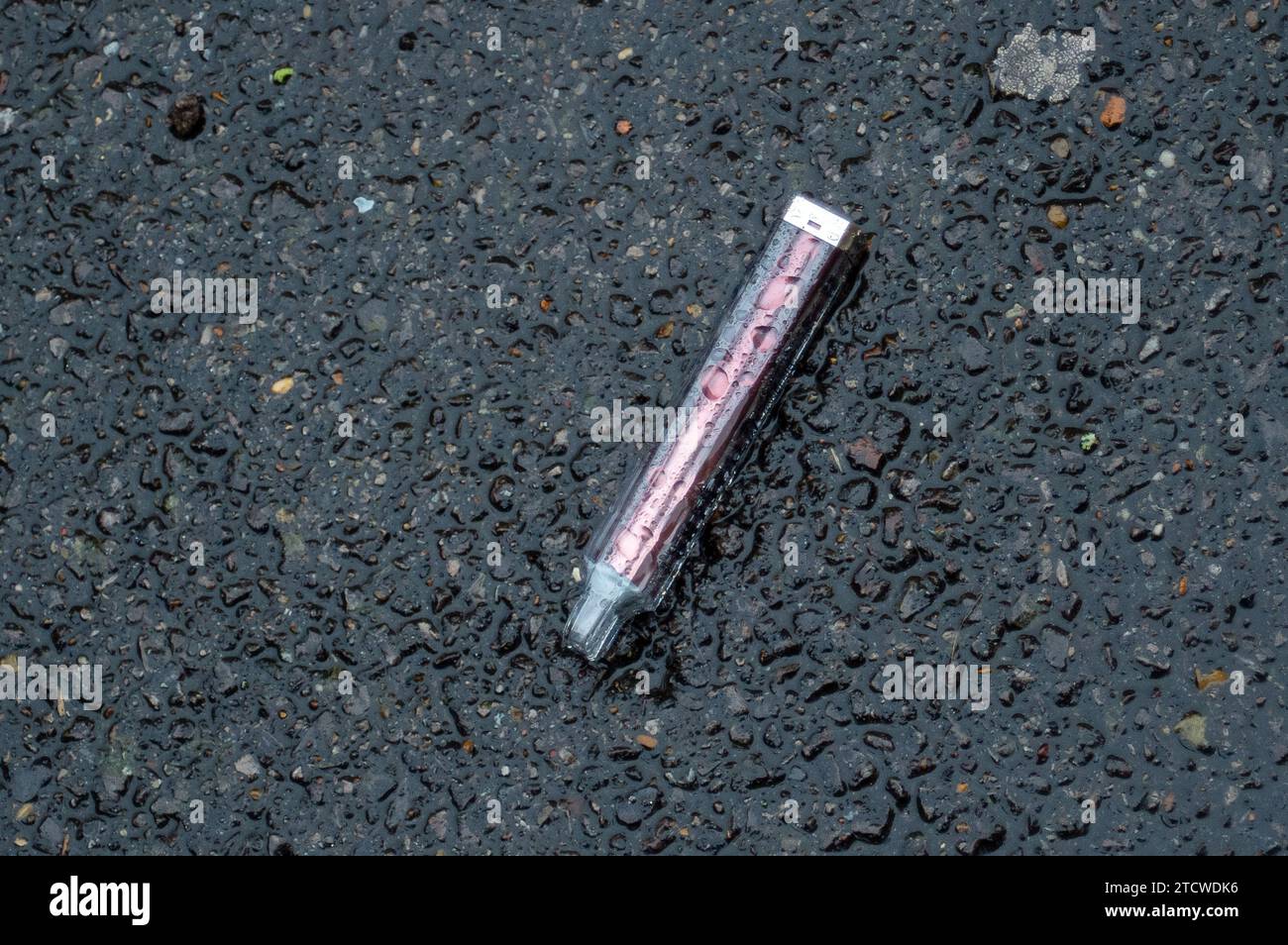Windsor, Berkshire, UK. 14th December, 2023. Discarded vaping cartridges litter a pavement in Windsor, Berkshire. Credit: Maureen McLean/Alamy Stock Photo