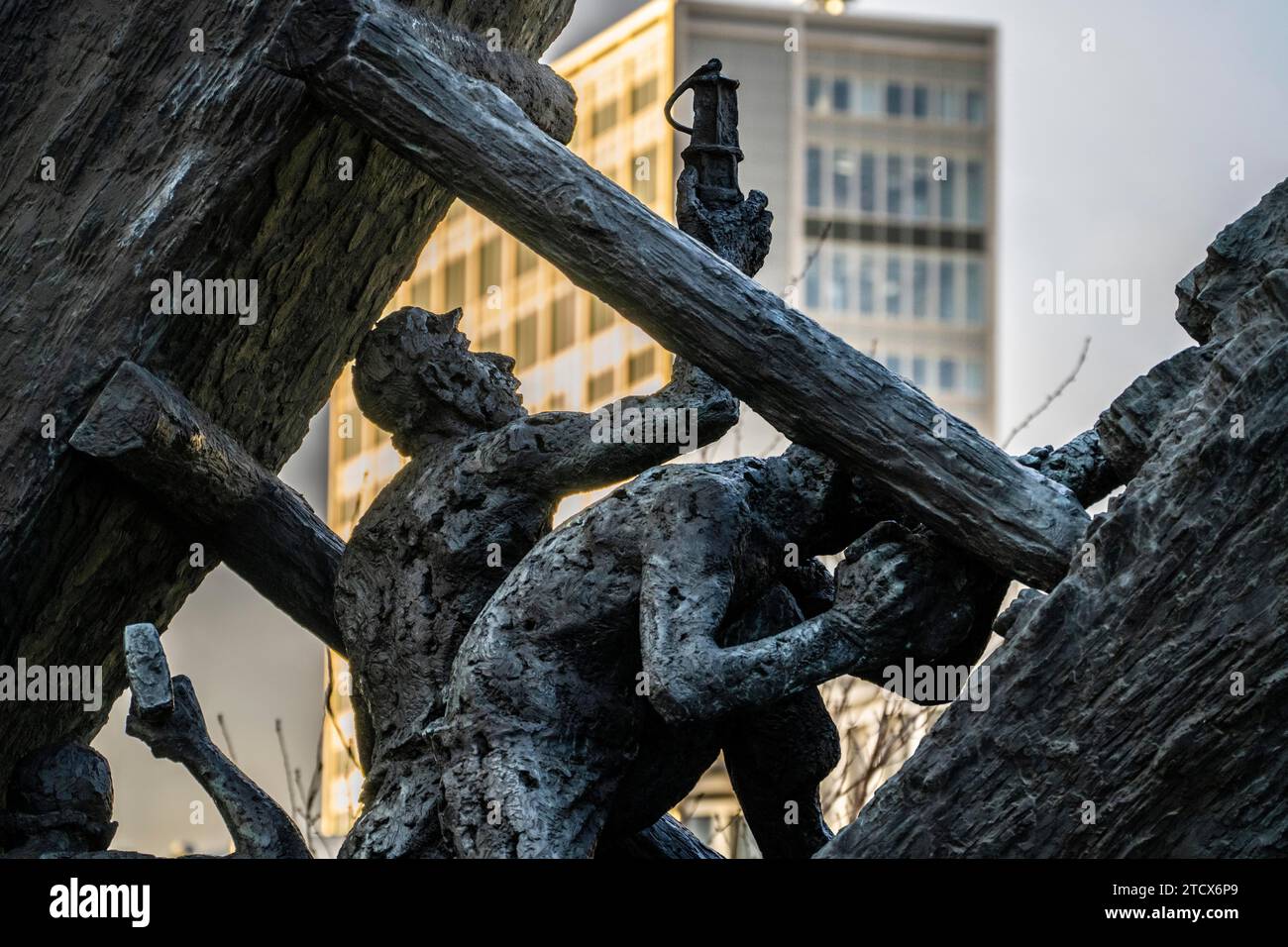 Monument, sculpture Steile Lagerung, reminder of Ruhr mining, at Platz Freiheit, in the city centre of Essen, at the main railway station, NRW, German Stock Photo