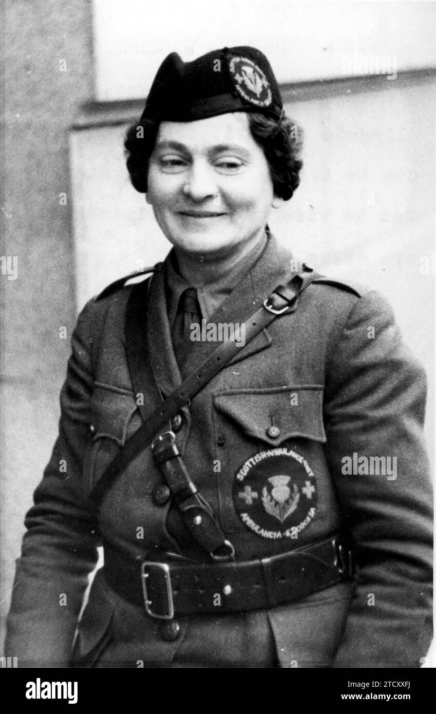 10/01/1936. Miss Fernanda Jacobsen, a Scotswoman who arrived in Madrid with the ambulance that brought a significant amount of food and medical supplies for the Fronts. Credit: Album / Archivo ABC / Luis de las Heras Carrera Stock Photo