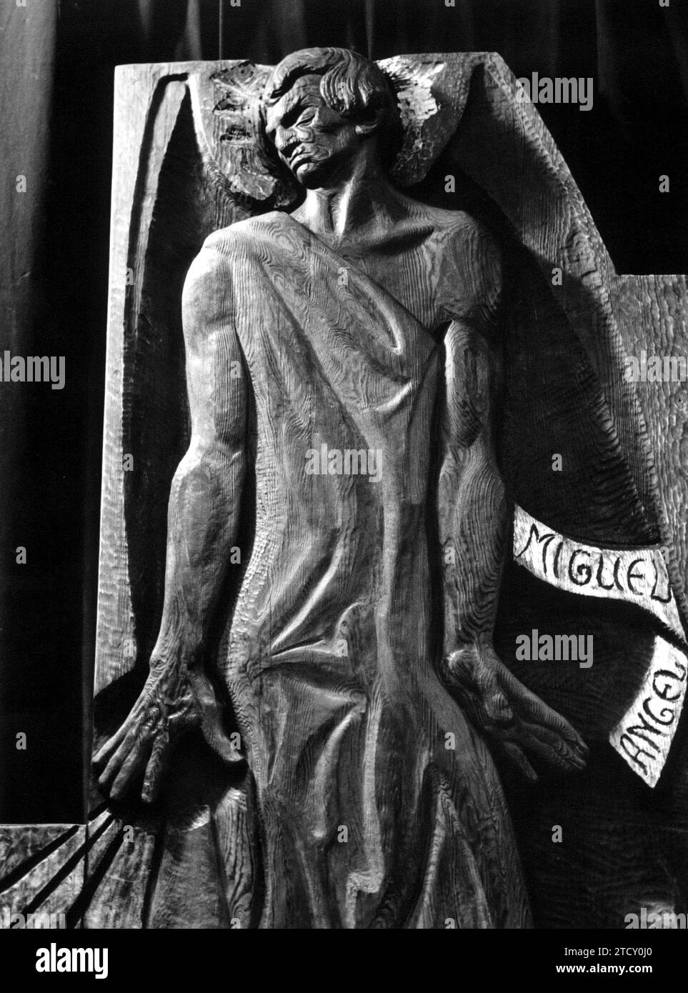 12/31/1965. Wooden altarpiece of the Angel Saint Michael by the sculptor Agustín de la Herrán Matorras, located in the church of Cervatos de Cueza (Palencia). Credit: Album / Archivo ABC / Alfonso Stock Photo