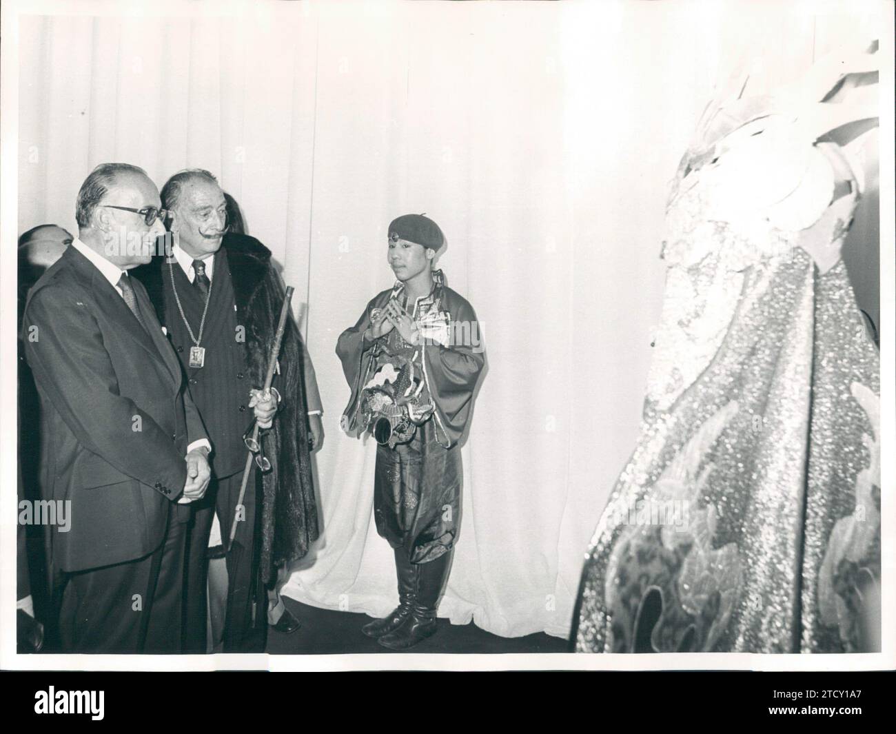 Figueras (Gerona), 9/29/1974. Inauguration of the Dalí Theater Museum. Credit: Album / Archivo ABC / Juan Cid Stock Photo