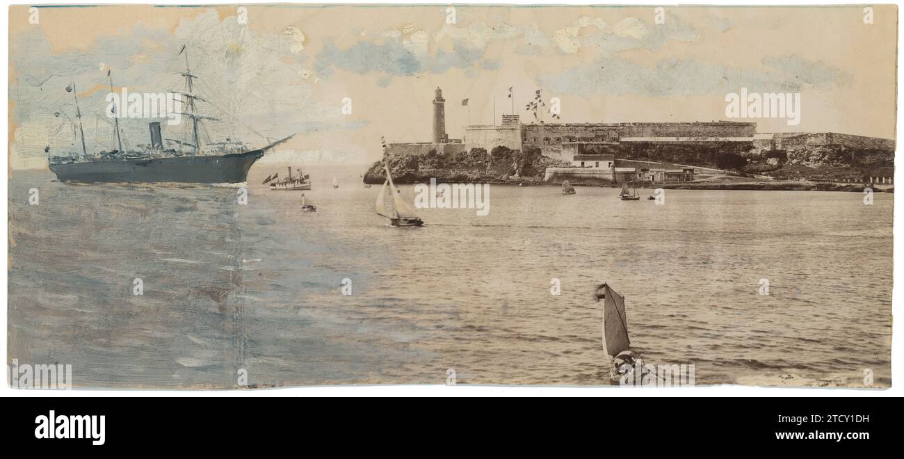 Havana (Cuba), January 1896. The ocean liner Maria Cristina at the mouth of the port of Havana. Credit: Album / Archivo ABC / Gelabert Stock Photo