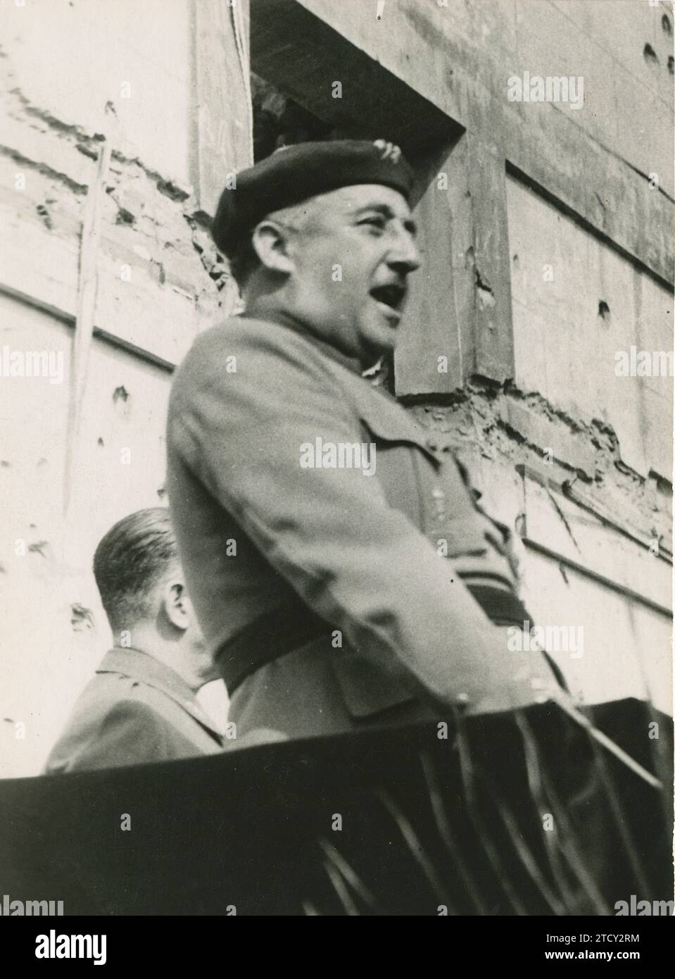 Gijón, 09/18/1939. Spanish Civil War. The Head of State Francisco Franco, giving a speech in the ruins of the Simancas barracks, directed at the heroism of the brave men who succumbed there. Credit: Album / Archivo ABC / Mendia Stock Photo