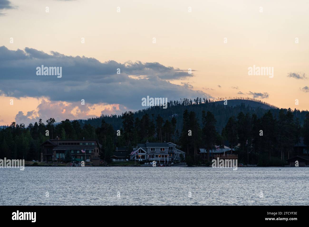 Evening descends on tranquil lakeside homes in Grand Lake, Colorado
