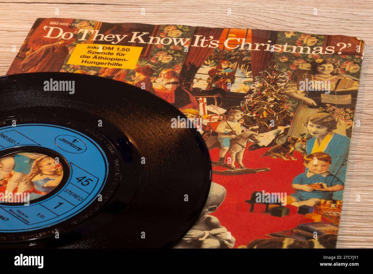 Do they know it's christmas band aid hi-res stock Do they know it's christmas band aid hi-res stock