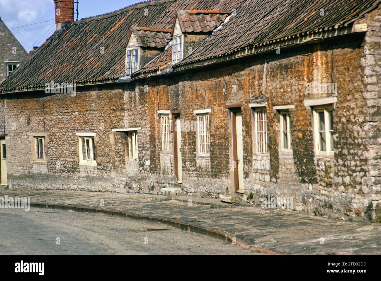 Historic cottages Swinstead, Lincolnshire, England, UK 31 August 1970 Stock Photo