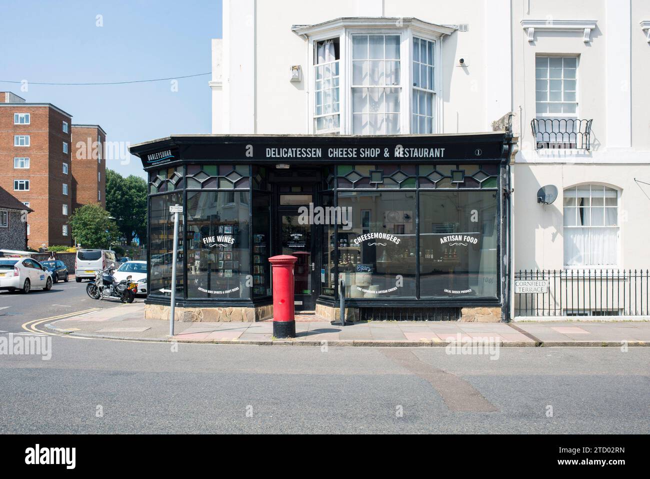 Exterior photography of a traditional coffee shop and delicatessen in Great Britain Stock Photo