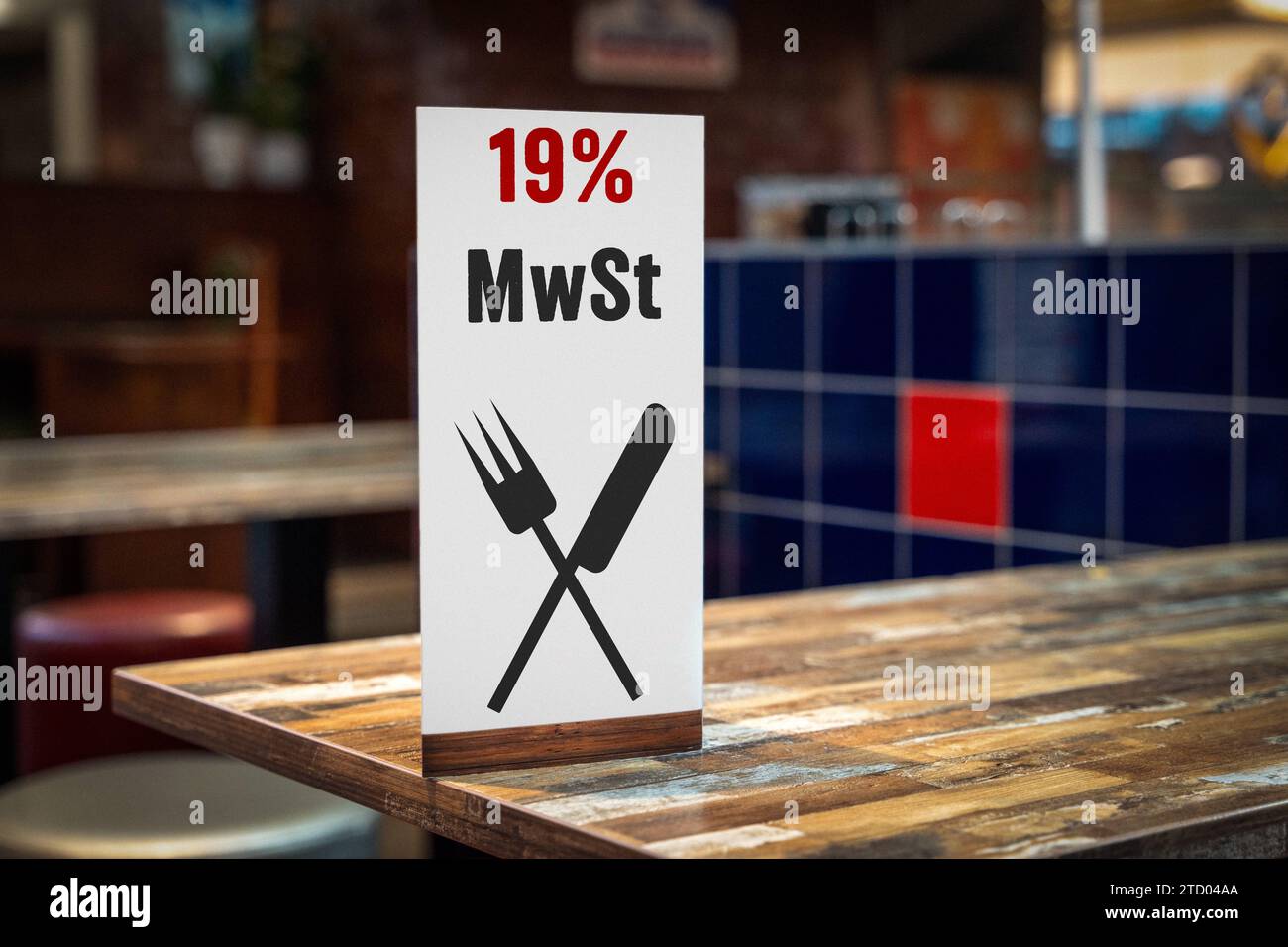  Foto zu December 15, 2023: VAT increase in gastronomy from 7 to 19 percent from 