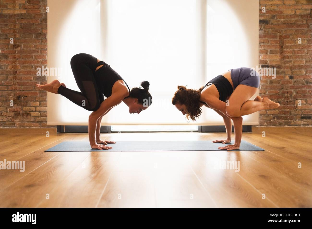 Partner Yoga Poses to Practice this Mother's Day – Sugarmat