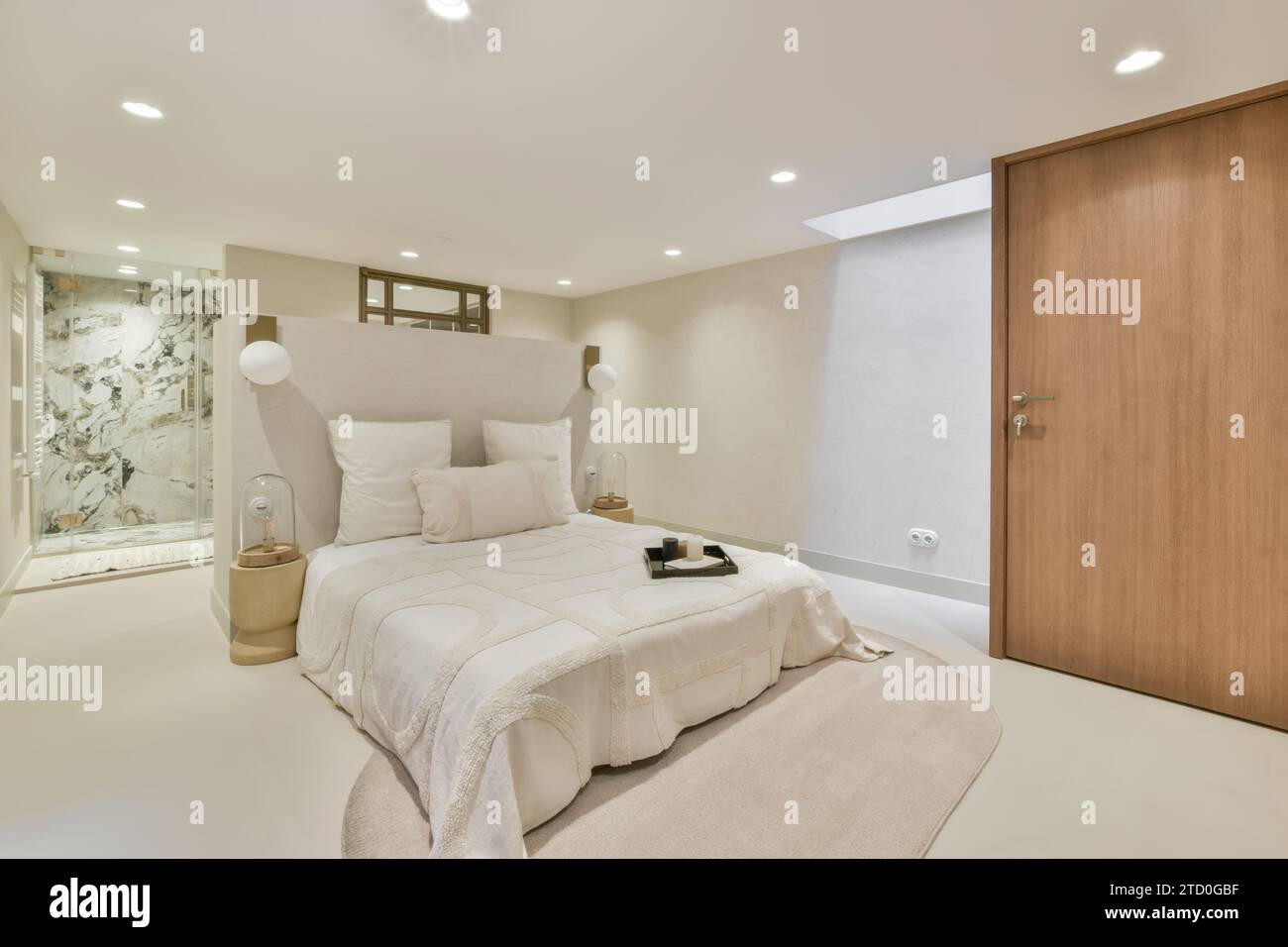 Illuminated shower tray hi-res stock photography and images - Alamy
