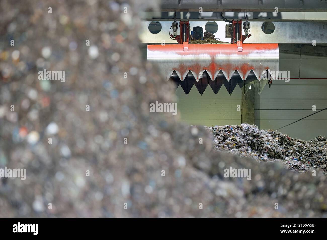 Waste derived fuel dump . Handling and Transportation of fuel obtained