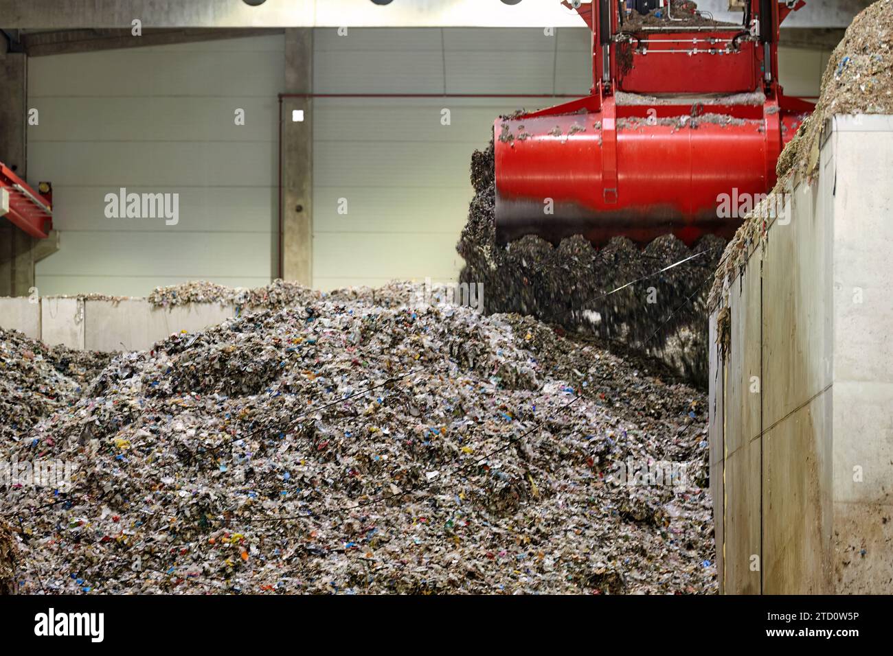 Waste derived fuel dump . Handling and Transportation of fuel obtained