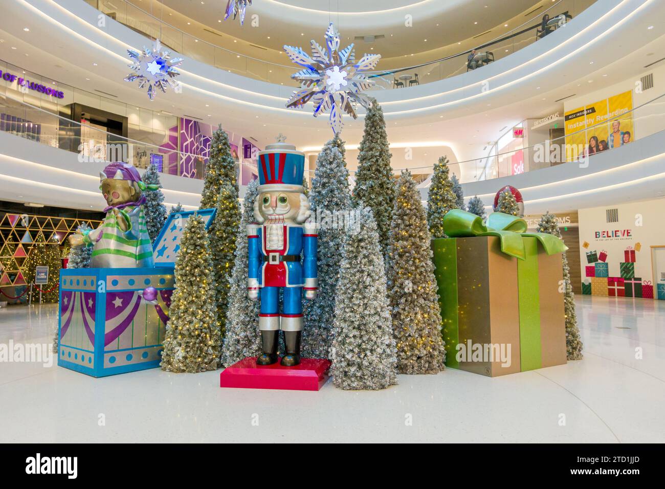 BLOOMINGTON, MN, USA DECEMBER 12, 2023 Holiday Christmas display at